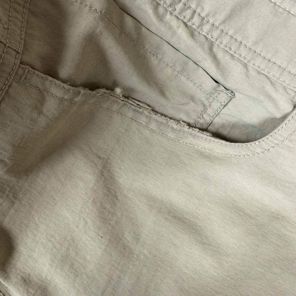 The North Face Shorts‎ Mens XXL Olive Cargo Adjustable Belted Pockets Outdoor